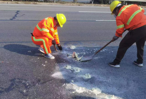 崇仁公路下沉注浆加固